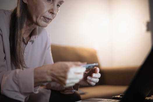 financial advisor talking to an elderly couple